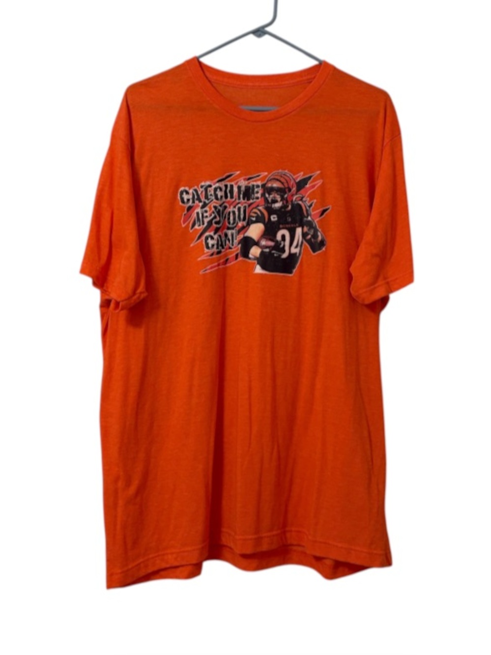 Cincinnati Bengals Sam Hubbard Catch Me If You Can Graphic Tee